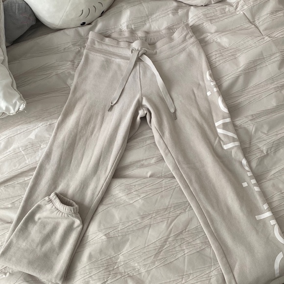 CALVIN KLEIN SWEATPANTS - Picture 5 of 5